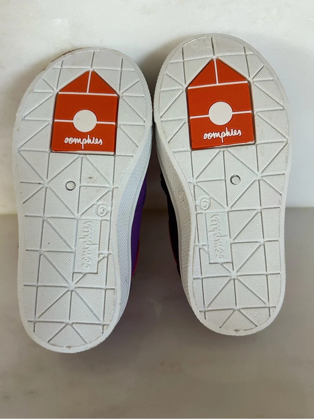 oomphies easy slip